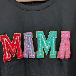 MAMA Graphic Tee